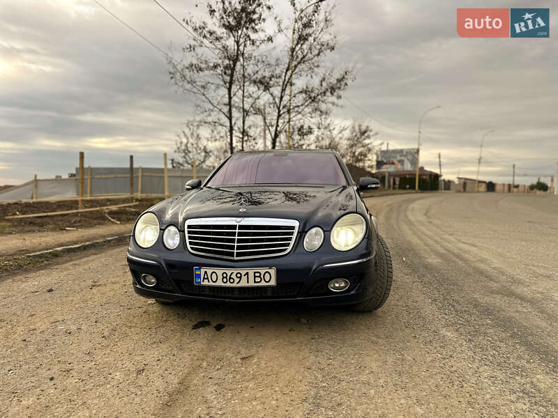 Mercedes-benz E-class (2007)