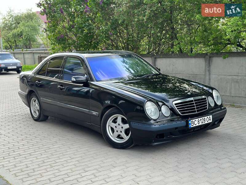 Mercedes-benz E-class (2000)