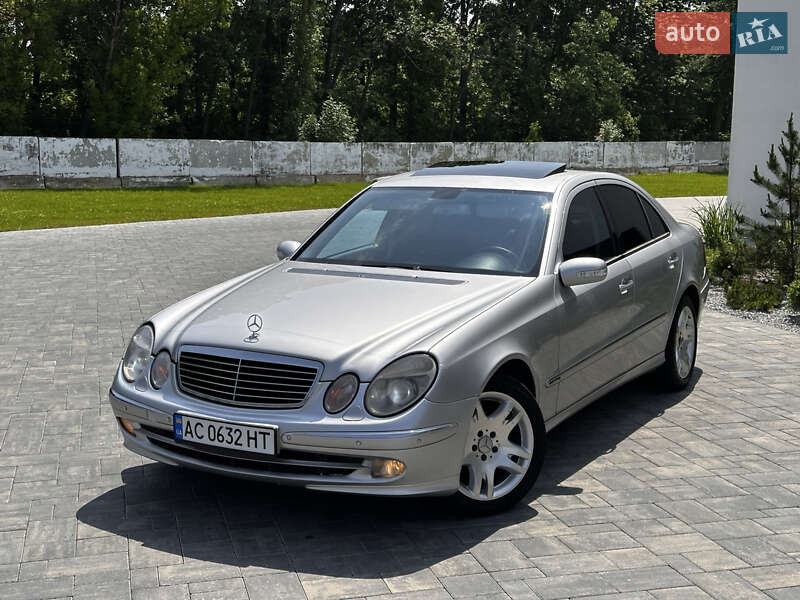 Mercedes-benz E-class (2003)