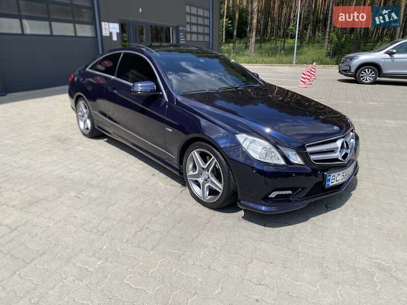 Mercedes-benz E-class (2010)