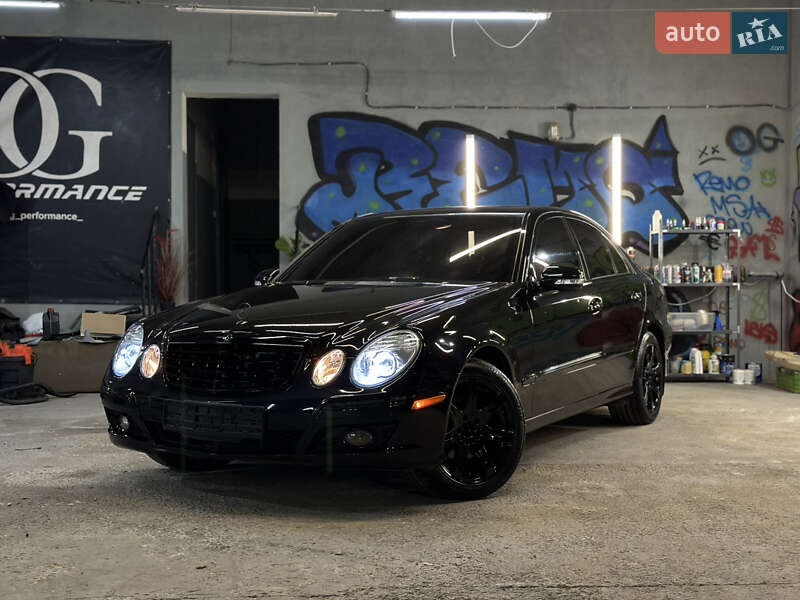Mercedes-benz E-class (2006)