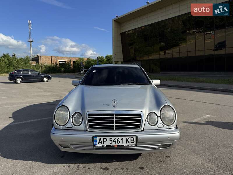 Mercedes-benz E-class (1996)