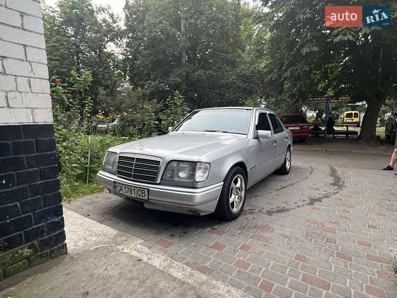 Mercedes-benz E-class (1991)