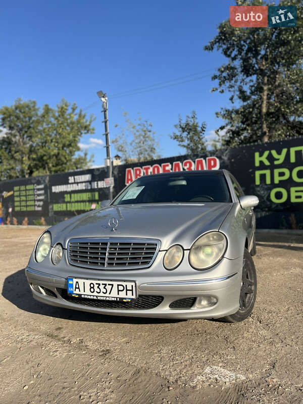 Mercedes-benz E-class (2003)