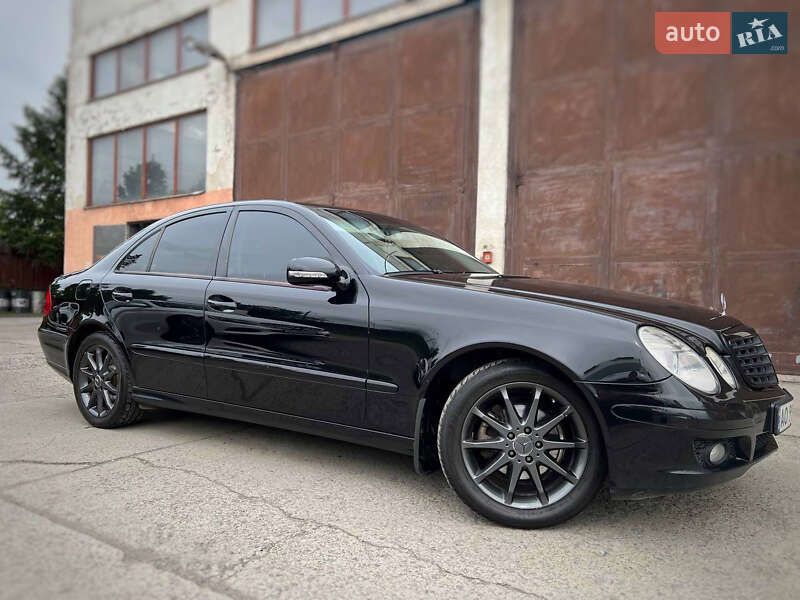 Mercedes-benz E-class (2006)