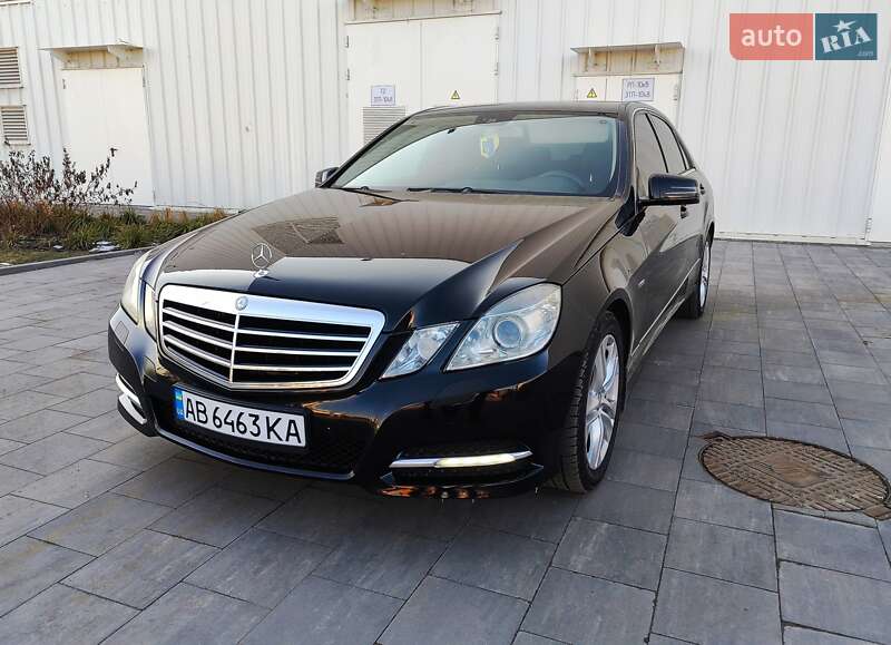 Mercedes-benz E-class (2010)