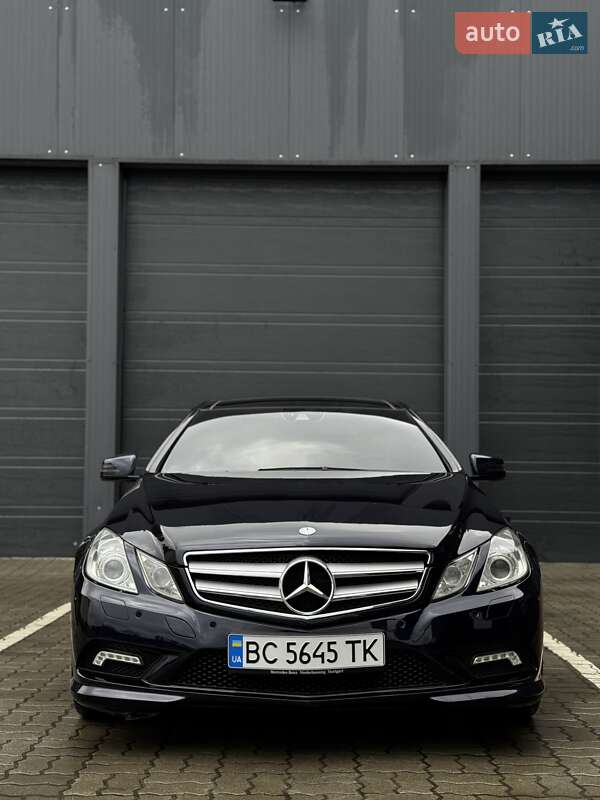 Mercedes-benz E-class (2010)