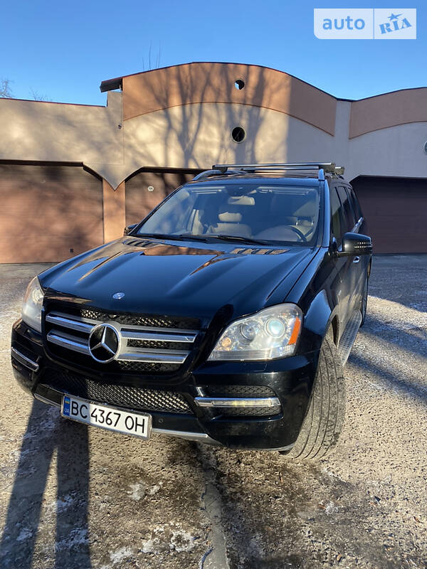 Mercedes-benz Gl-class (2012)