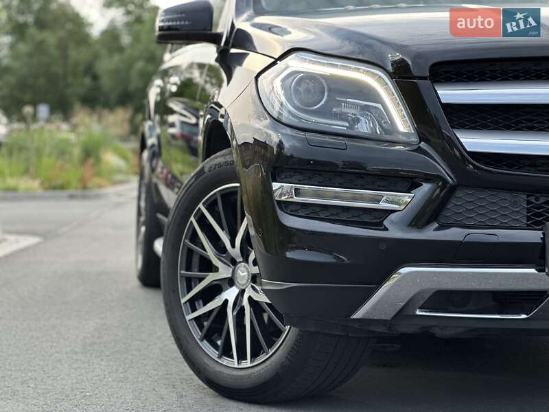 Mercedes-benz Gl-class (2015)