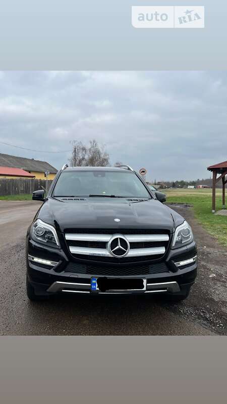 Mercedes-benz Gl-class (2015)