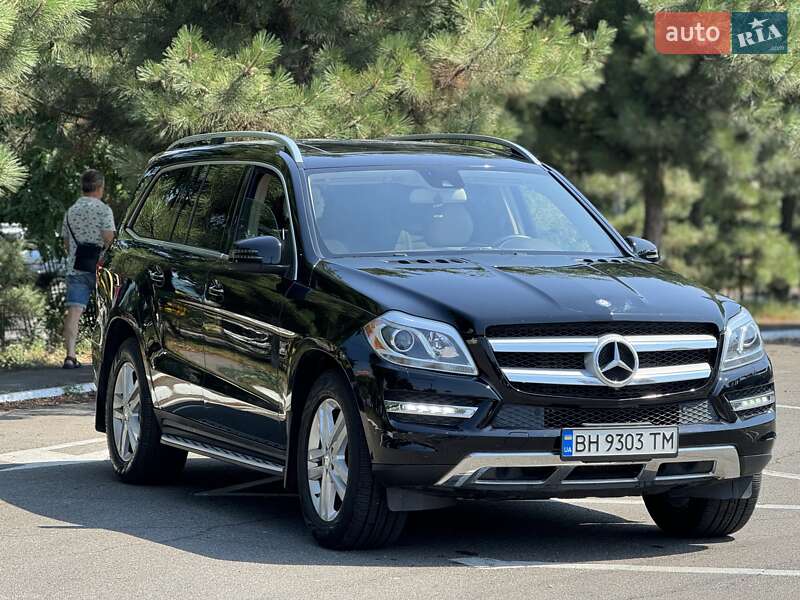 Mercedes-benz Gl-class (2015)