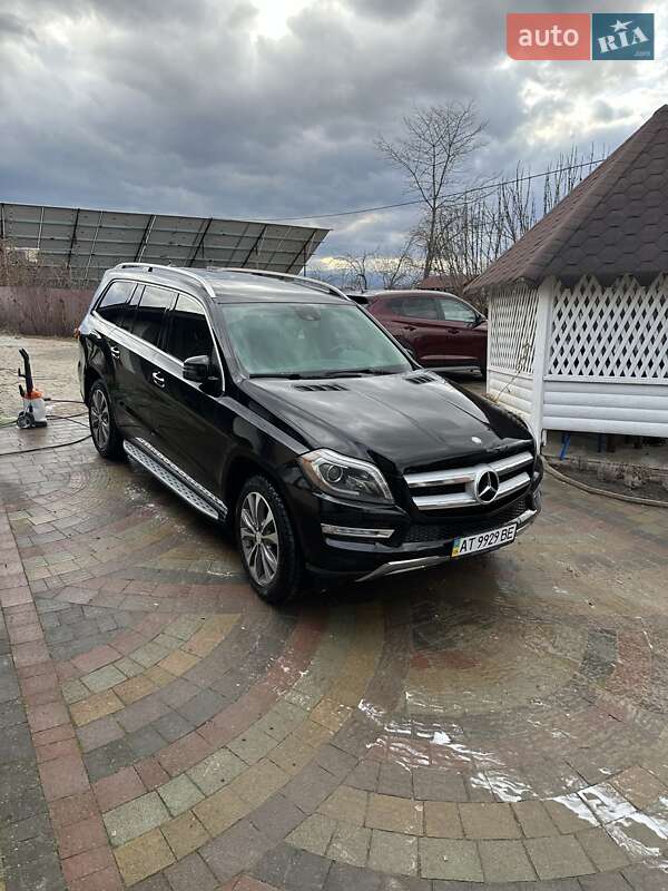 Mercedes-benz Gl-class (2012)