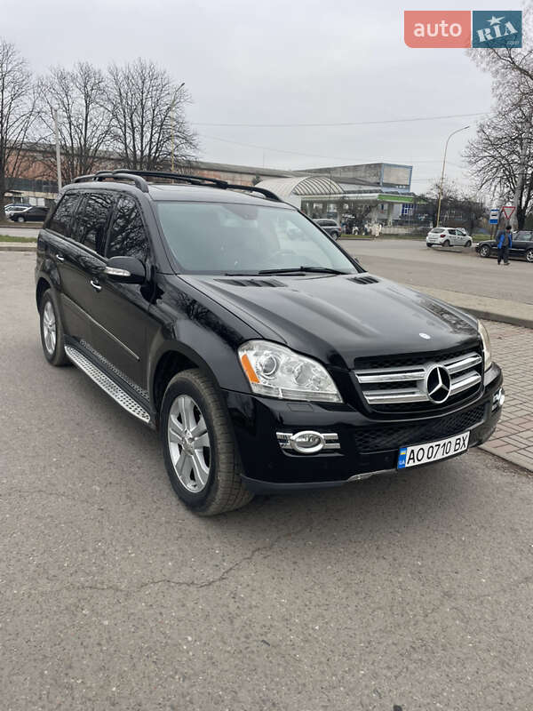 Mercedes-benz Gl-class (2008)
