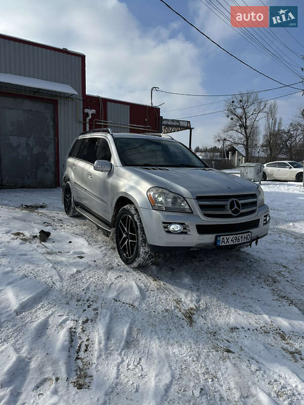 Mercedes-benz Gl-class (2008)