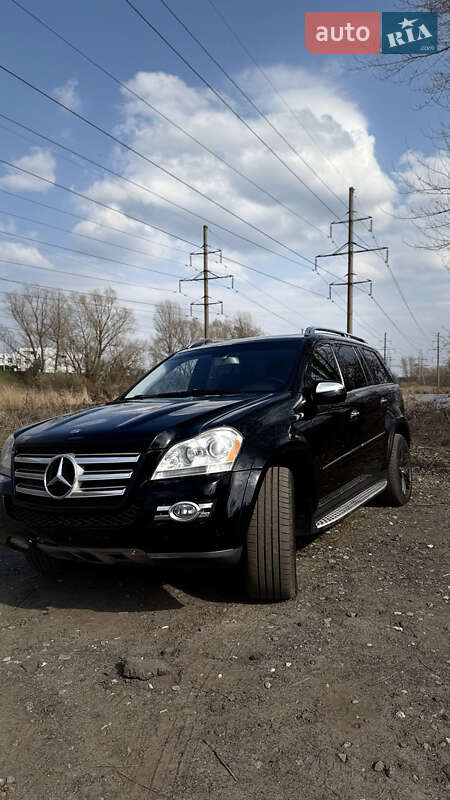 Mercedes-benz Gl-class (2008)