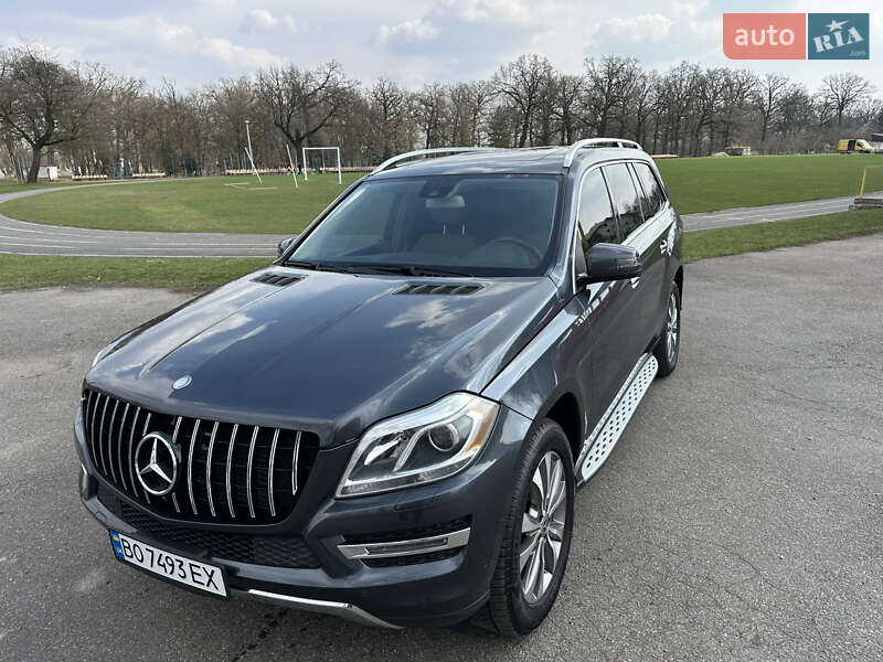 Mercedes-benz Gl-class (2015)