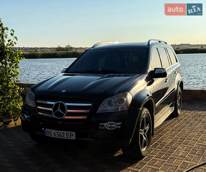 Mercedes-benz Gl-class (2009)