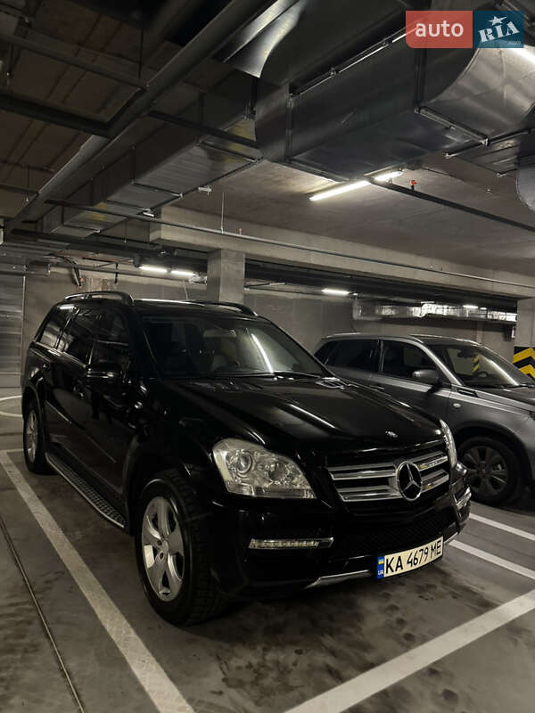 Mercedes-benz Gl-class (2010)