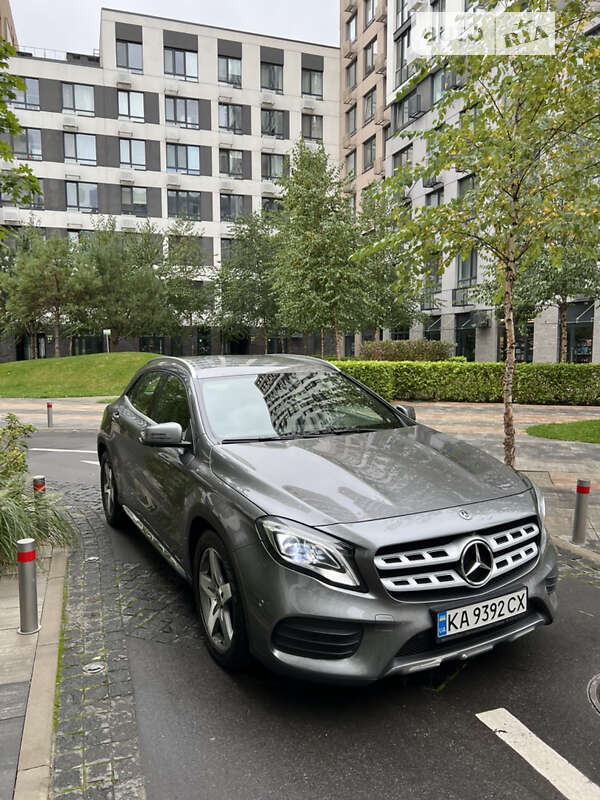 Mercedes-benz Gla 220 cdi (2018)