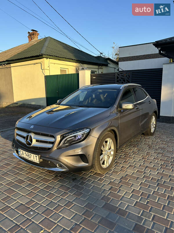 Mercedes-benz Gla 220 (2014)
