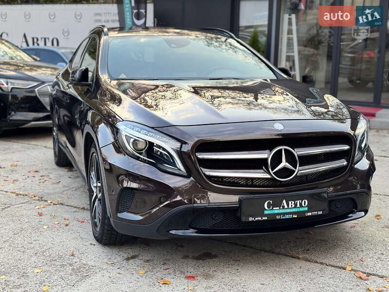 Mercedes-benz Gla-class (2014)