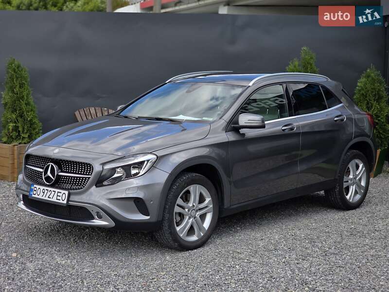 Mercedes-benz Gla-class (2016)