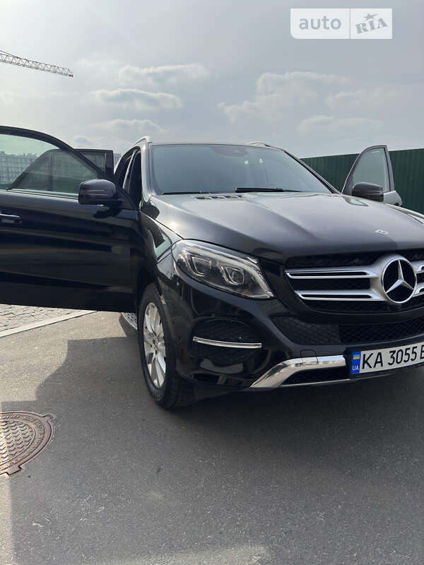 Mercedes-benz Gle-class (2017)