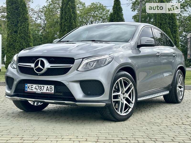 Mercedes-benz Gle-class (2015)