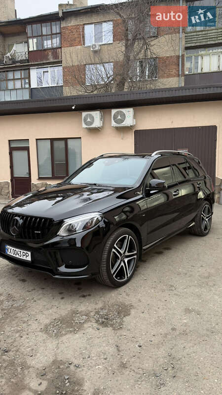 Mercedes-benz Gle-class (2017)