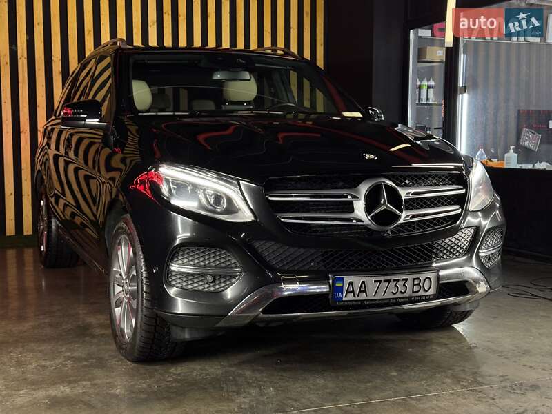 Mercedes-benz Gle-class (2016)