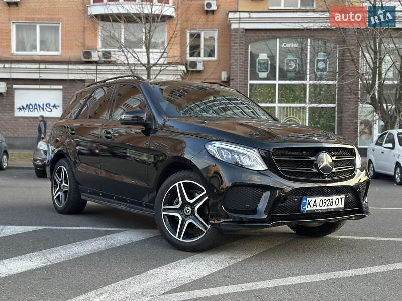 Mercedes-benz Gle-class (2015)