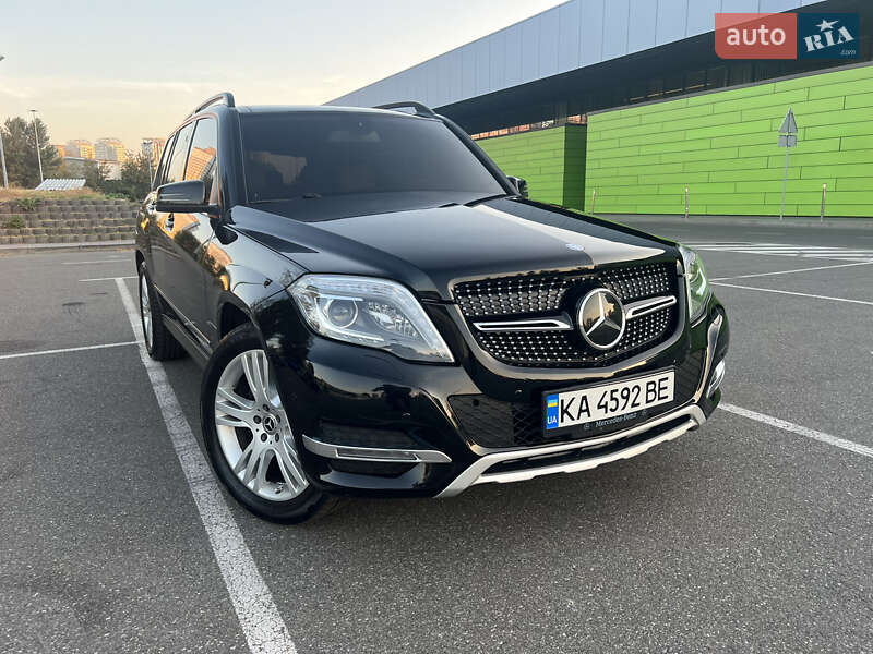 Mercedes-benz Glk-class (2015)