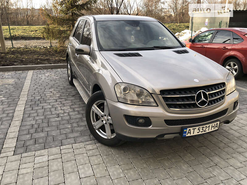 Mercedes-benz M-class (2006)