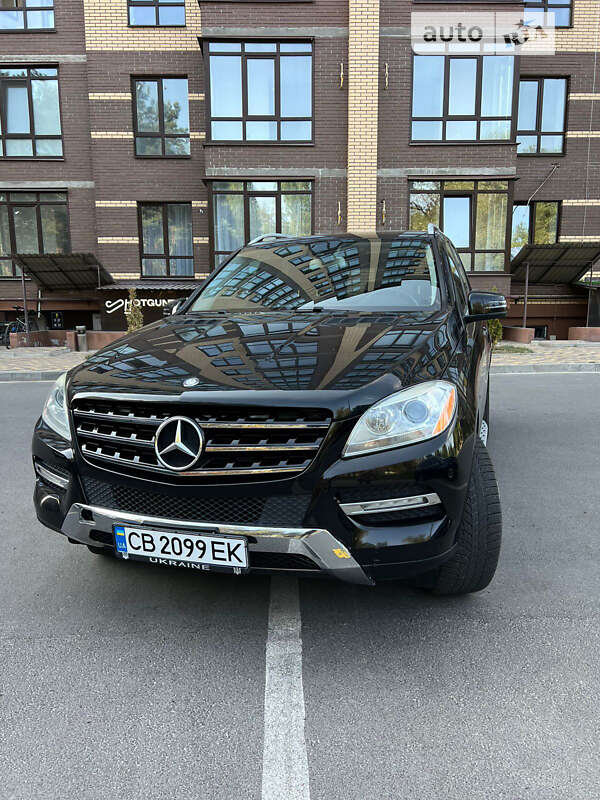 Mercedes-benz M-class (2012)