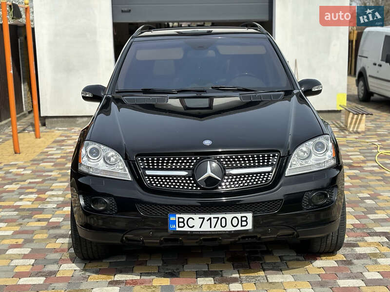 Mercedes-benz M-class (2008)