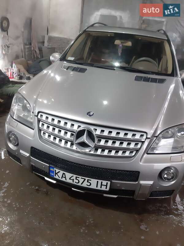 Mercedes-benz M-class (2007)