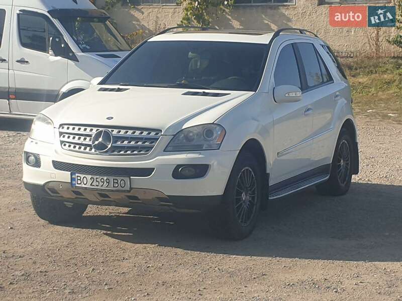 Mercedes-benz M-class (2008)