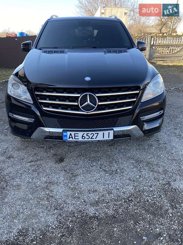 Mercedes-benz M-class (2011)