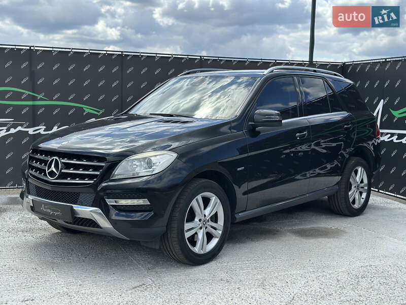 Mercedes-benz M-class (2012)