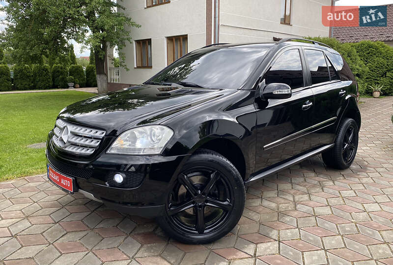 Mercedes-benz M-class (2008)