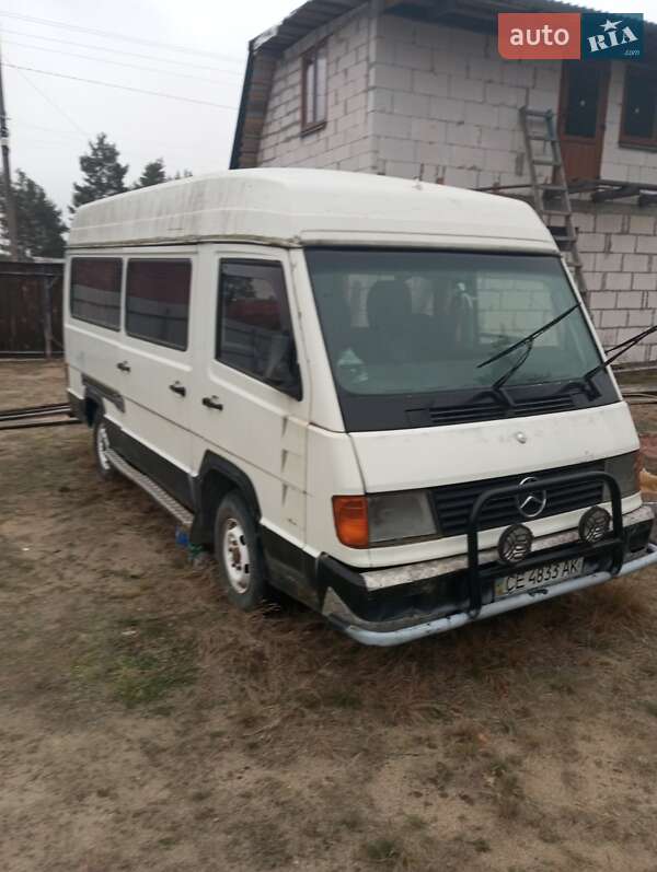 Mercedes-benz Mb-class (1994)