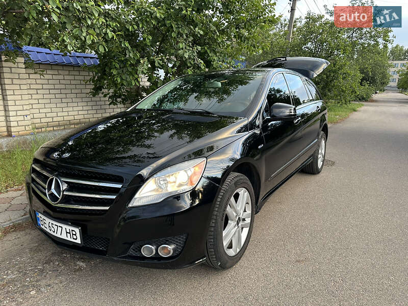 Mercedes-benz R-class (2010)