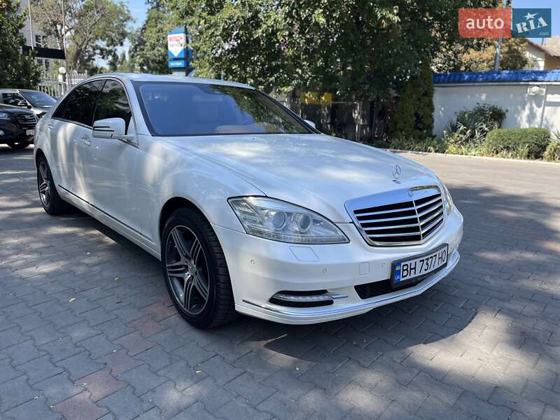 Mercedes-benz S 500l (2010)