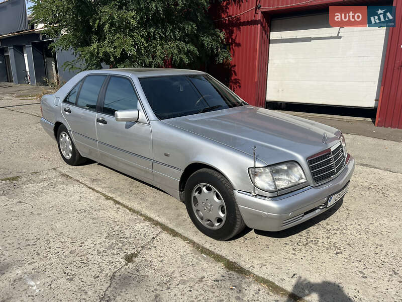 Mercedes-benz S-class (1997)