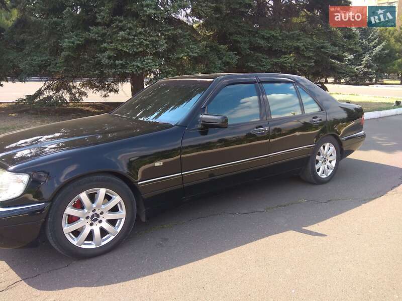 Mercedes-benz S-class (1997)