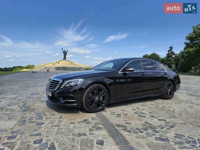 Mercedes-benz S-class (2015)