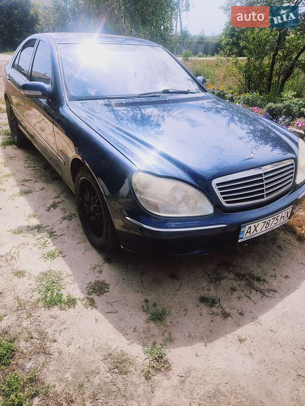 Mercedes-benz S-class (1999)