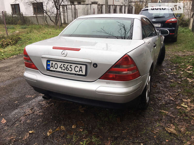 Mercedes-benz Slk-class (1998)