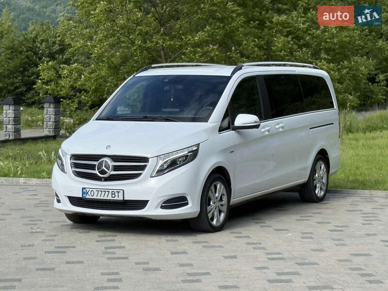 Mercedes-benz V-class (2015)