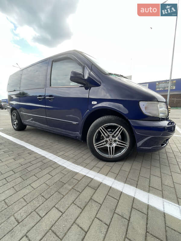Mercedes-benz V-class (2000)